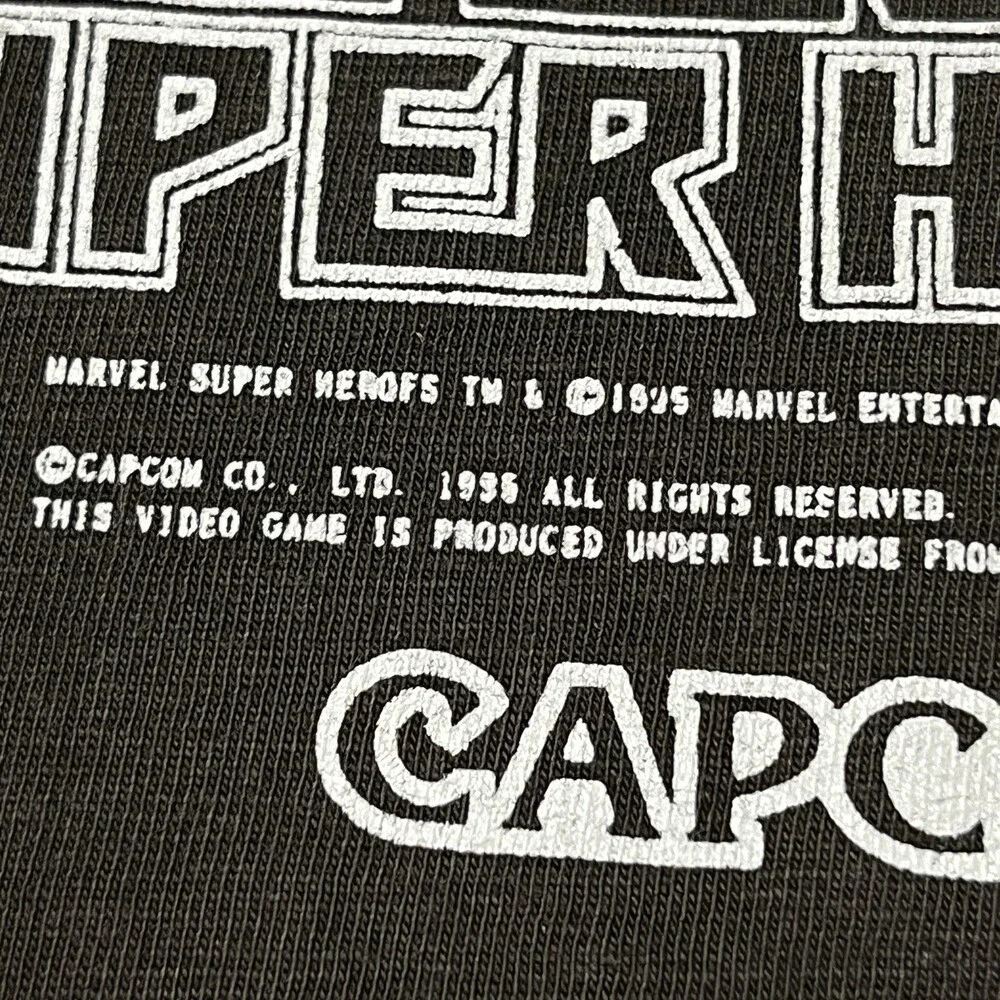 Vintage Marvel Super Heroes Capcom Video Game Shirt 90s Street Fighter Wolverine